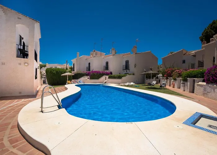 Pinos 2 * Nerja