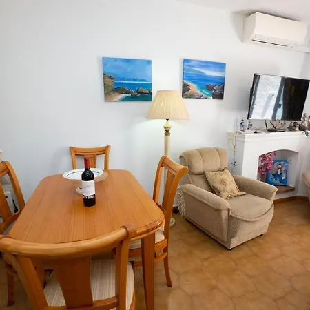 Pinos 2 Apartament