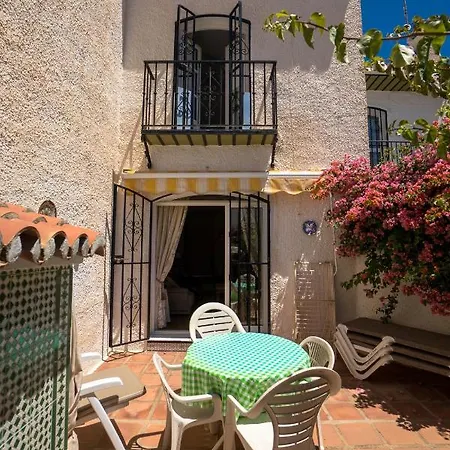 Pinos 2 Nerja