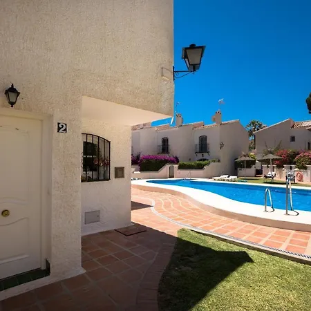 Apartment Pinos 2 *