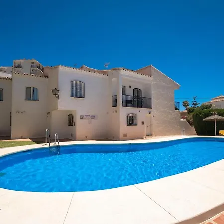 Pinos 2 * Nerja